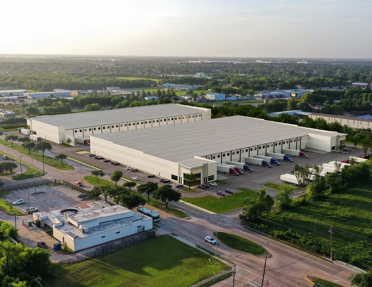 Primary Photo Of 0 W Fuqua Rd, Houston Distribution For Sale
