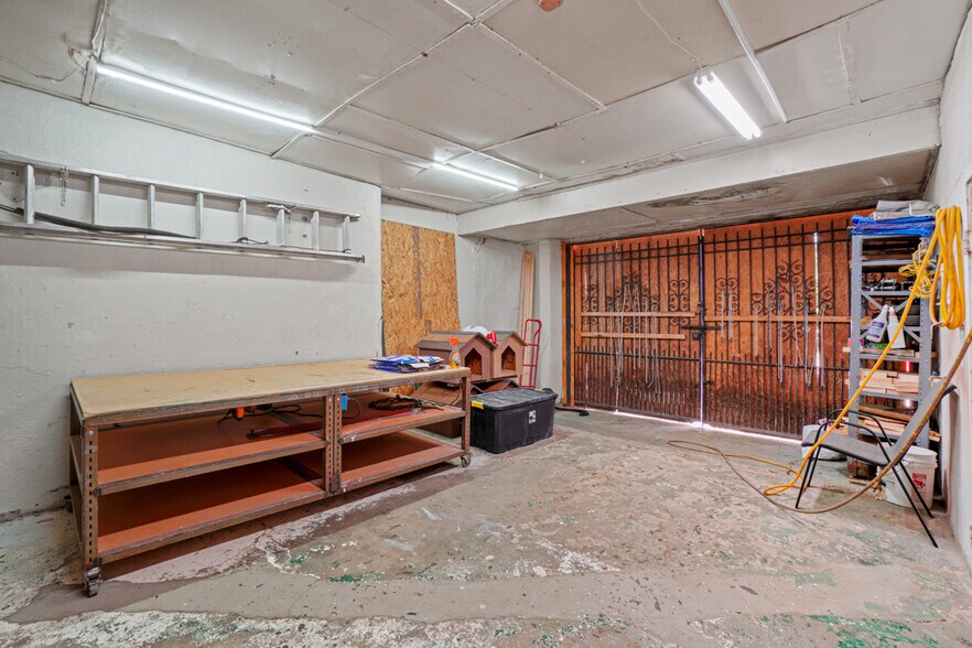 More Photos Of 10104 Socorro Rd, El Paso Storefront Retail Residential For Sale
