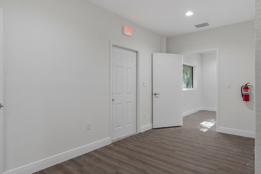 More Photos Of 2519 Highway 44 W, Inverness Office For Sale