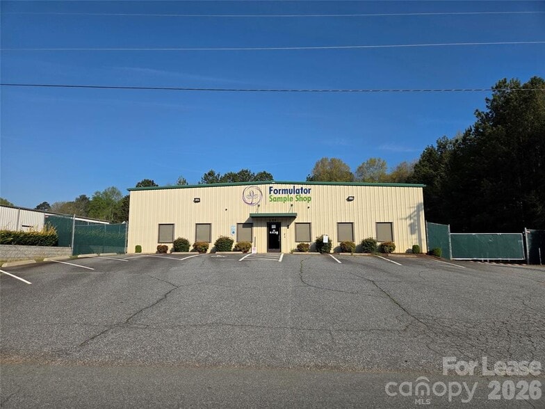 Primary Photo Of 135 Joshua Ct, Lincolnton Warehouse For Lease