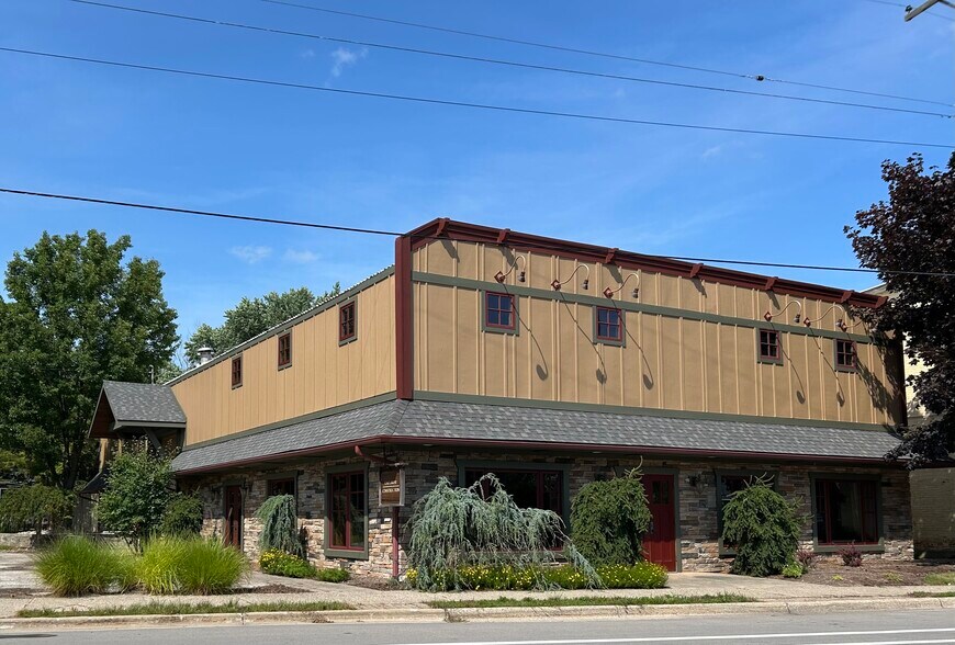 Primary Photo Of 4946 Main St, Onekama General Retail For Sale