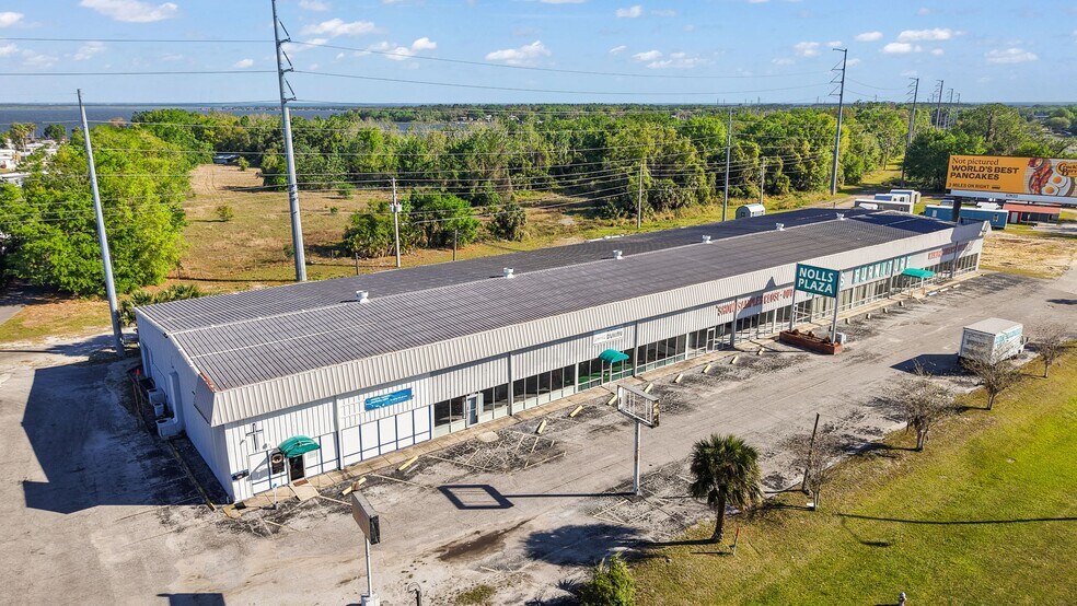 More Photos Of 2104 E Main St, Leesburg General Retail For Sale