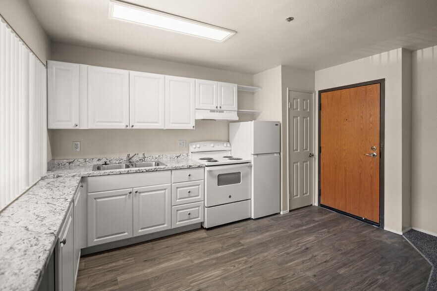 More Photos Of 5041 Guava Ave, La Mesa Apartments For Sale