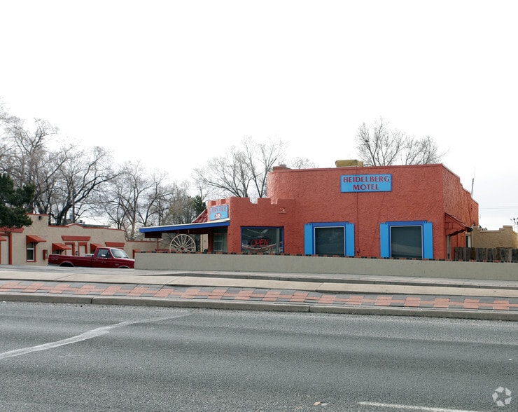 More Photos Of 2105 E Platte Ave, Colorado Springs Hotel For Sale