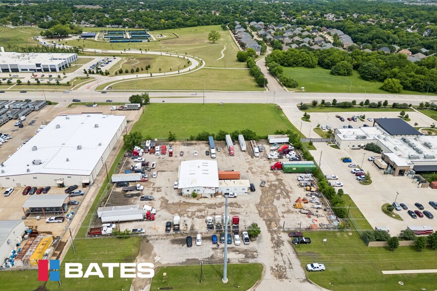 More Photos Of 1801 Commerce St, Garland Distribution For Sale
