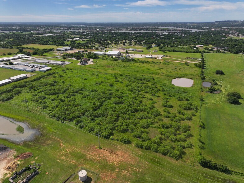 More Photos Of 1312 Weatherford Hwy, Granbury Land For Sale