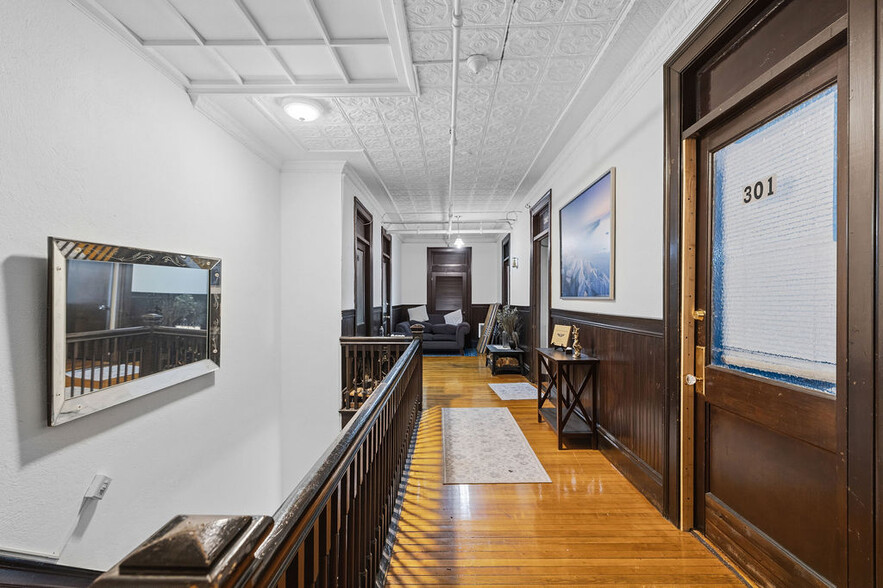 More Photos Of 159 S Main St, Fall River General Retail For Sale