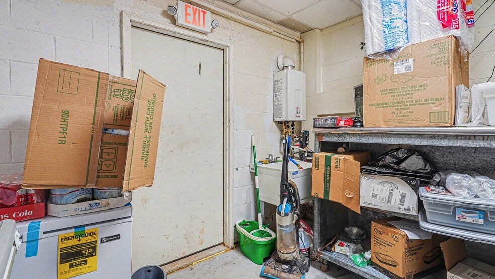 More Photos Of 430 #A 2nd Ave, Mayodan General Retail For Sale