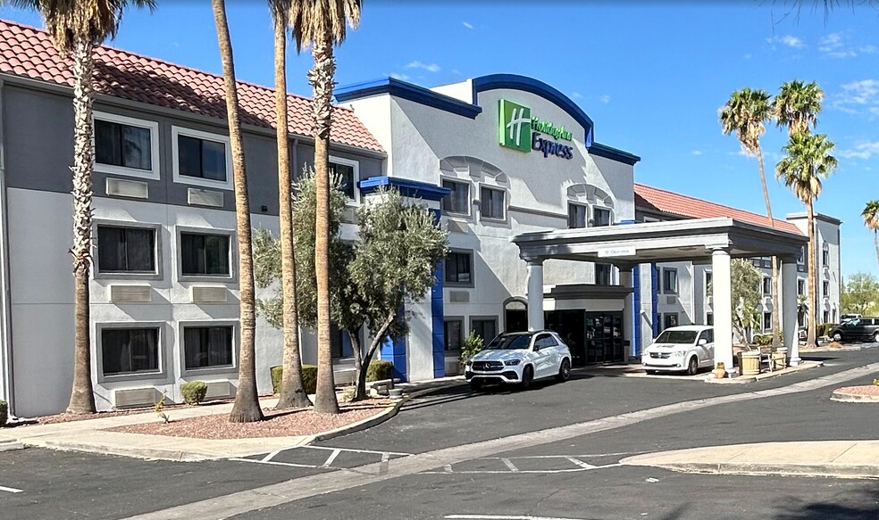 Primary Photo Of 2548 E Medina Rd, Tucson Hospitality For Sale