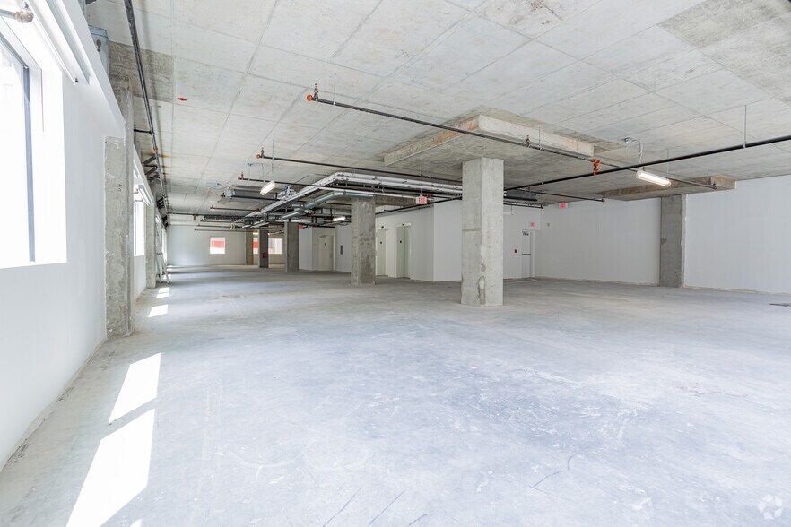 More Photos Of 634 6th Ave SW, Calgary Loft Creative Space For Sale