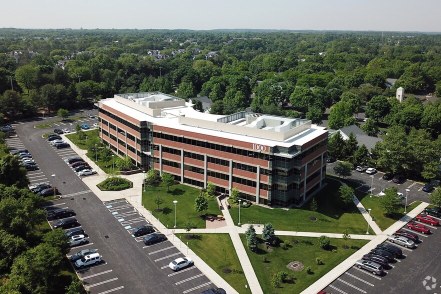 More Photos Of 1000 Floral Vale Blvd, Yardley Office For Lease