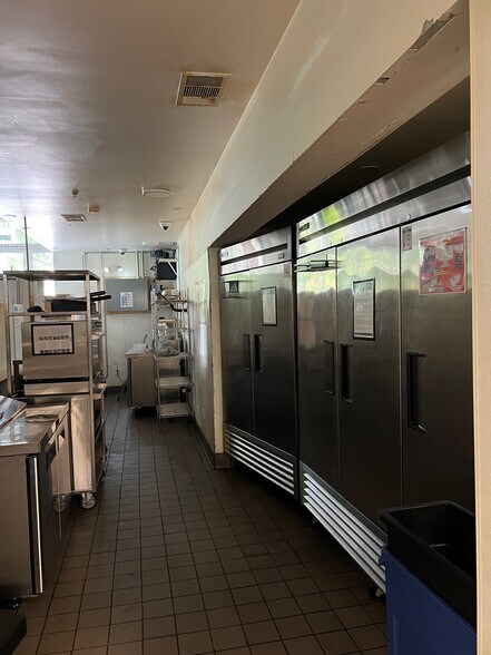 More Photos Of 1812 University Ave, Berkeley Apartments For Lease