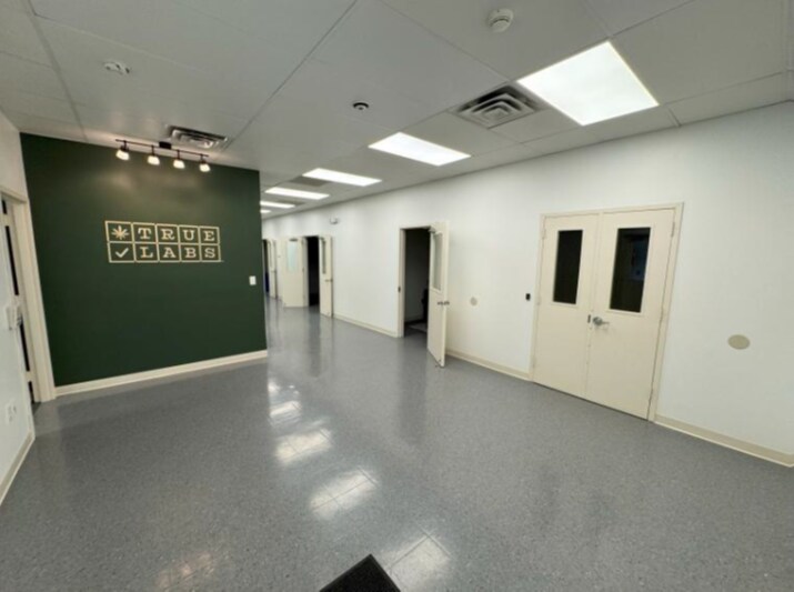 More Photos Of 46 Deforest Ave, East Hanover Research And Development For Lease