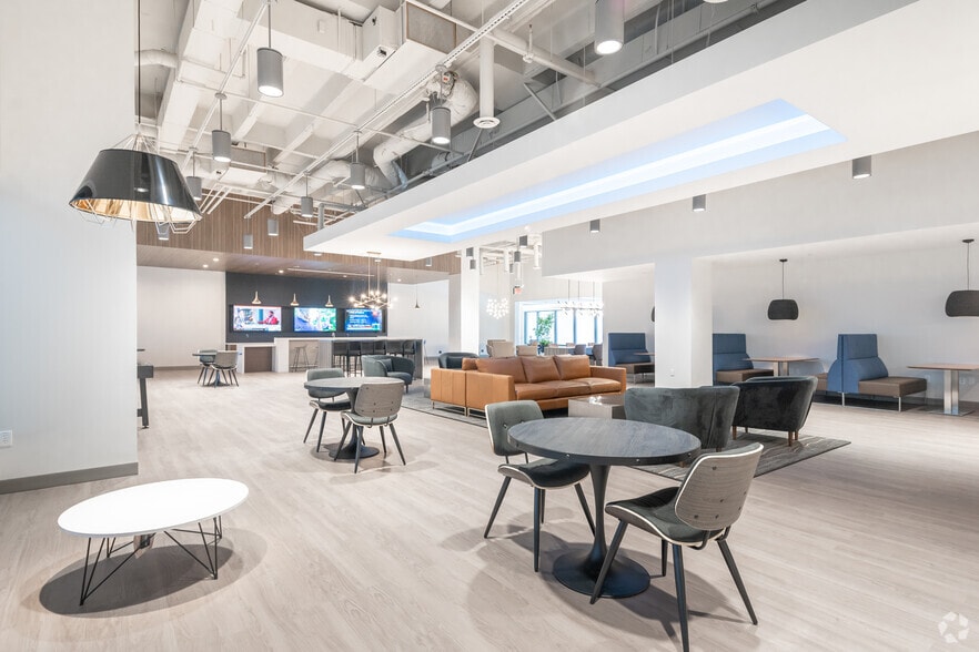 More Photos Of 12001 N Central Expy, Dallas Office For Lease
