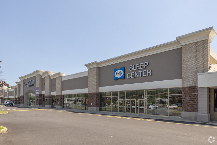 Primary Photo Of 538 Boston Post Rd, Orange General Retail For Lease