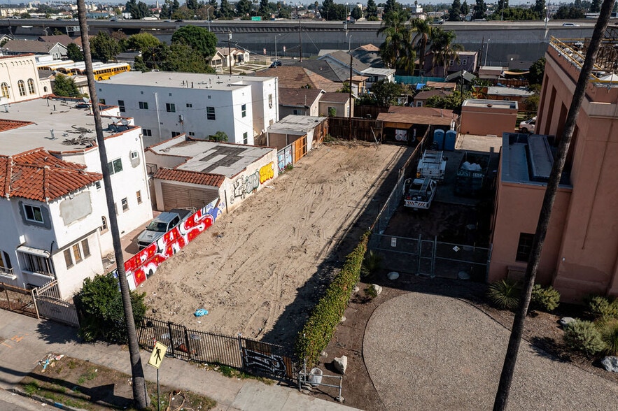 More Photos Of 5710 S Figueroa St, Los Angeles Land For Sale