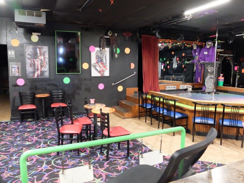 Primary Photo Of 54230 E 120 Rd, Miami Bar For Sale