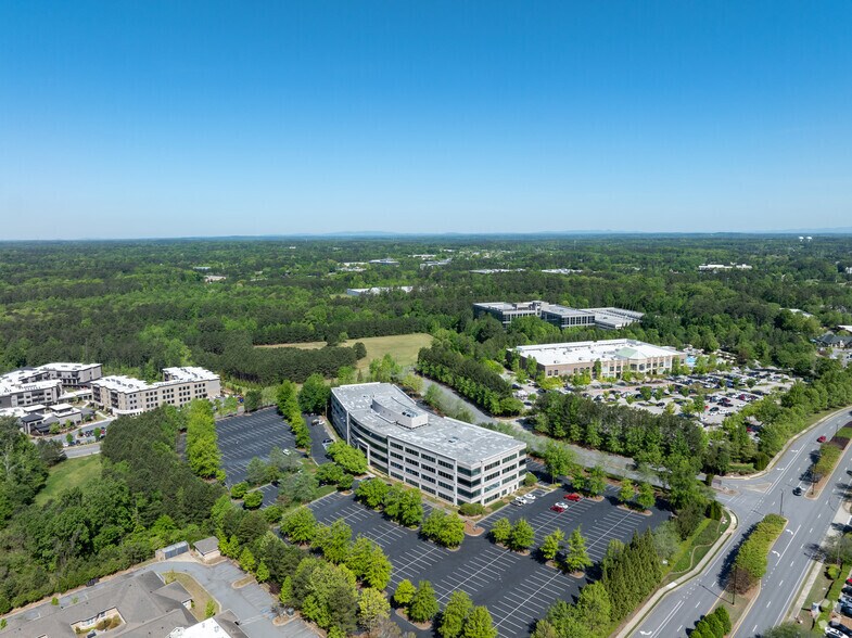 More Photos Of 925 North Point Pky, Alpharetta Office For Lease