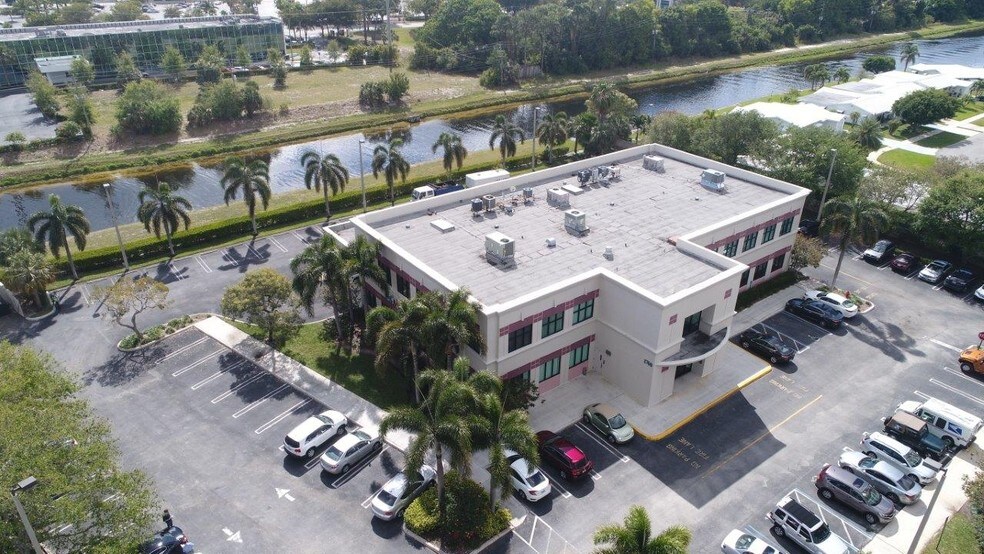 More Photos Of 1700 W Woolbright Rd, Boynton Beach Unknown For Lease
