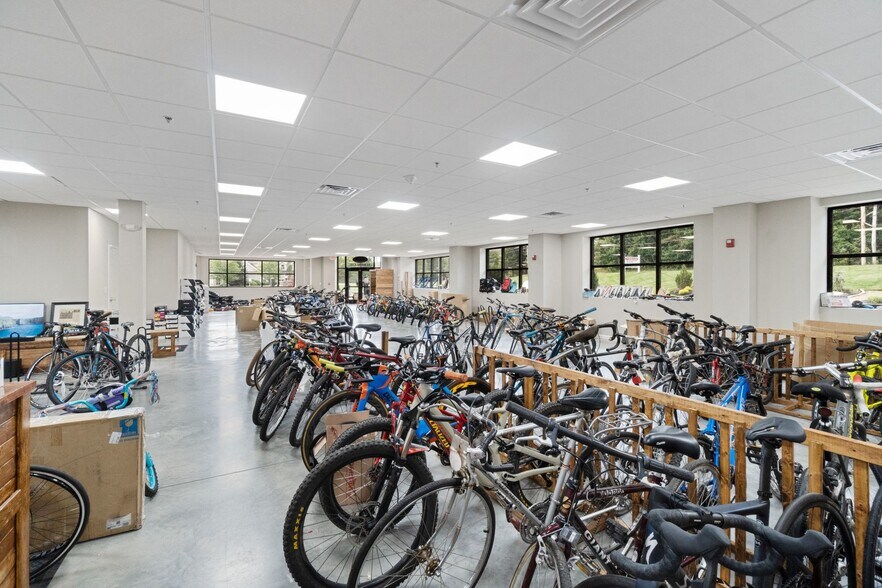 More Photos Of 2302 Turnpike St, North Andover General Retail For Sale