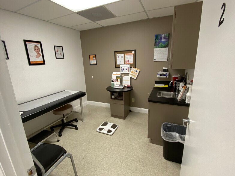 More Photos Of 3450 E Lake Rd, Palm Harbor Medical For Lease