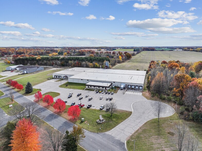 More Photos Of 1 Lakeland Pl, Edmore Manufacturing For Sale