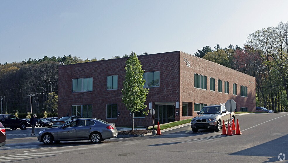 More Photos Of 28-32 Newton St, Southborough Medical For Lease