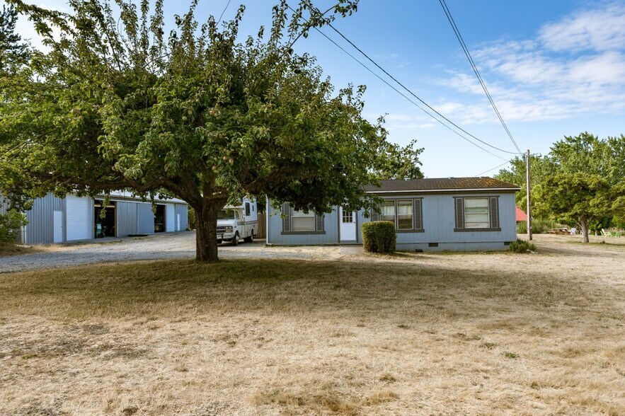 More Photos Of 597 Ducken Rd, Oak Harbor Golf Course Driving Range For Sale