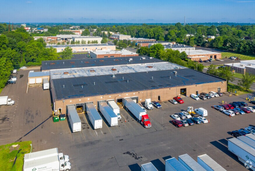 More Photos Of 1120 Industrial Blvd, Southampton Warehouse For Lease