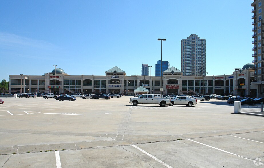 More Photos Of 1 Buckhead Loop, Atlanta Storefront For Lease