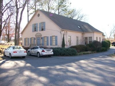 More Photos Of 185 Center St, Collierville Office For Lease
