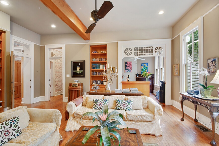 More Photos Of 4117 Perrier St, New Orleans Hotel For Sale