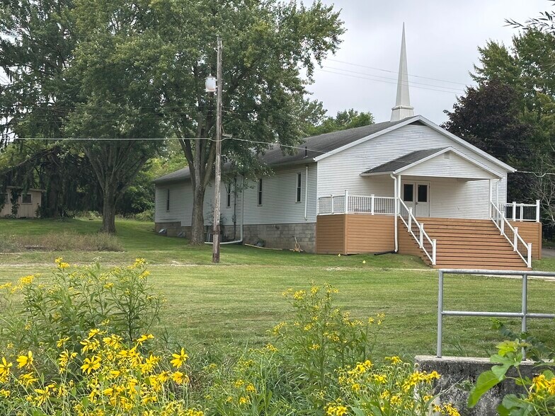 Primary Photo Of 115 S Pierce St, Crestline Religious Facility For Sale