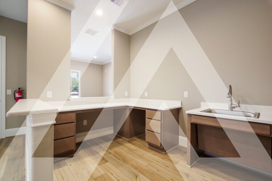 More Photos Of 31300-31368 Nichols Sawmill Rd, Magnolia Medical For Sale