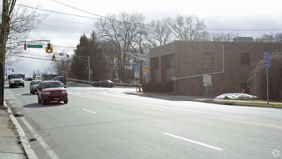 More Photos Of 955 Lincoln Ave, Glen Rock Medical For Sale