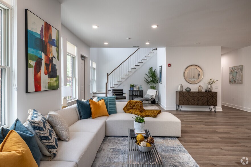 More Photos Of 397 Millburn Ave, Millburn Apartments For Lease