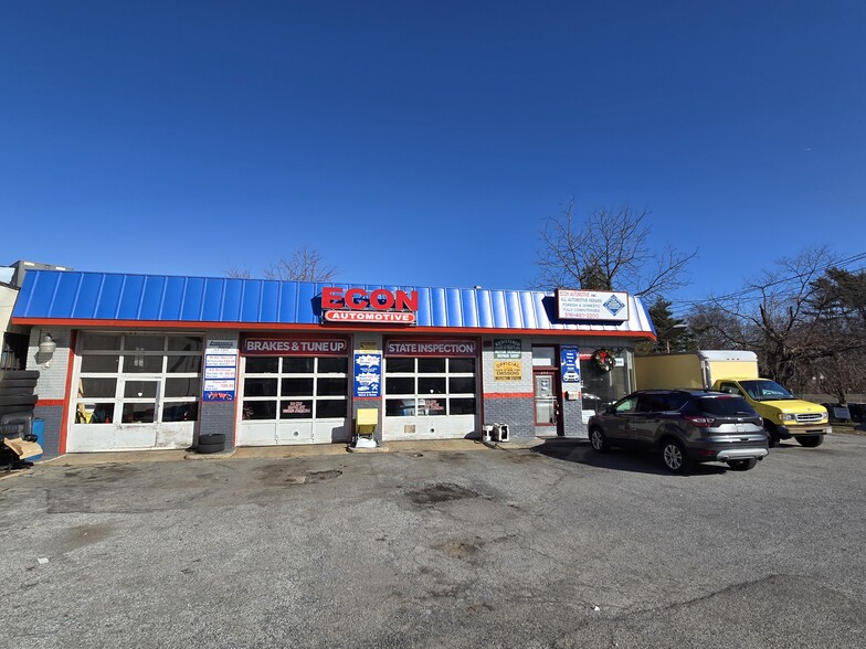 Primary Photo Of 243 Nassau Blvd, West Hempstead Auto Repair For Sale