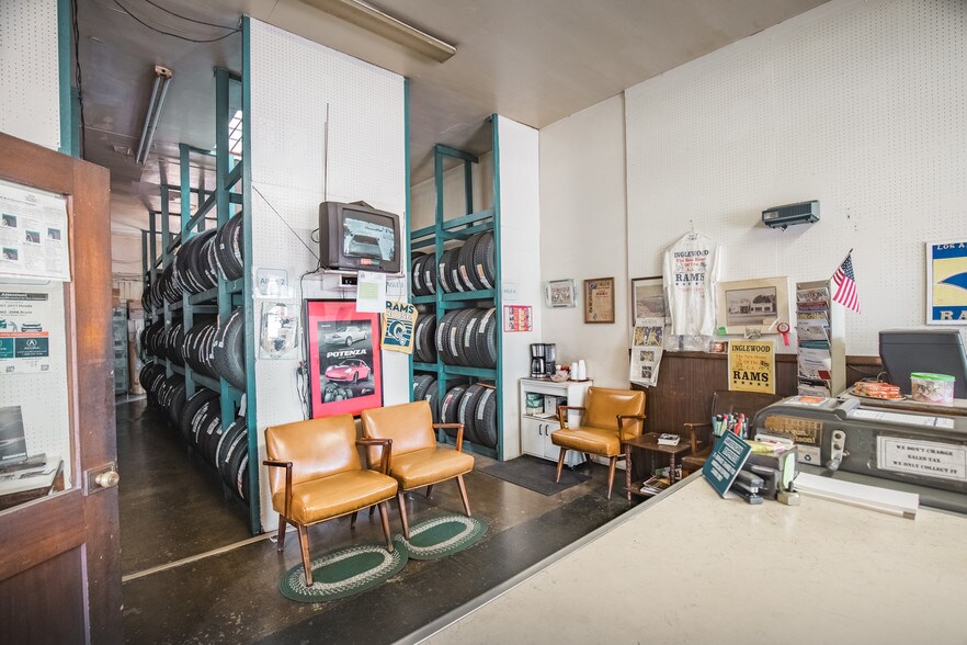 More Photos Of 949 S La Brea Ave, Inglewood Freestanding For Sale