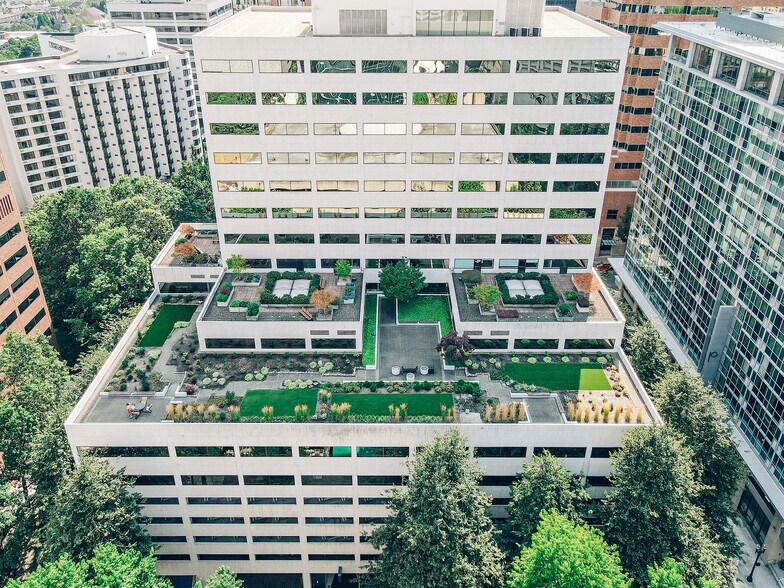 More Photos Of 111 SW Columbia St, Portland Office For Lease