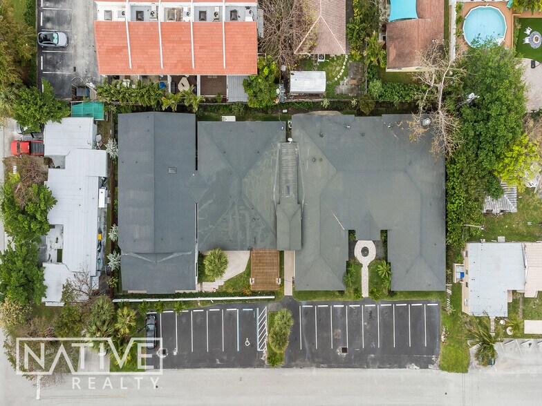 More Photos Of 3305 SE 5th St, Pompano Beach Assisted Living For Sale