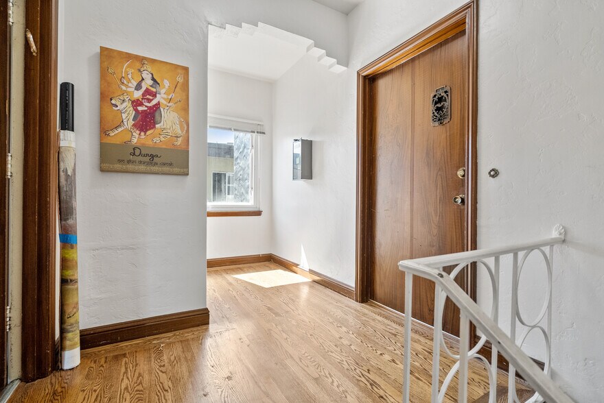 More Photos Of 1217 Capuchino Ave, Burlingame Apartments For Sale