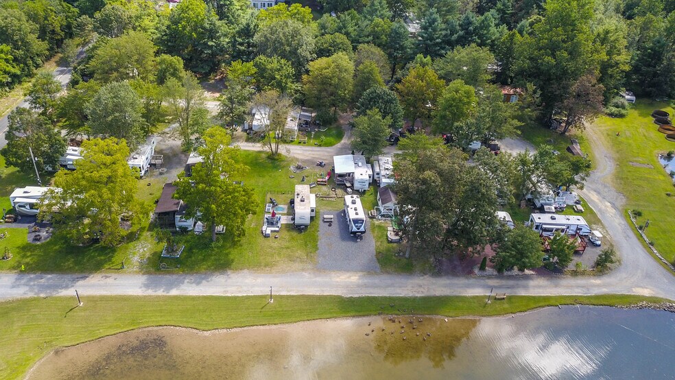 More Photos Of 63 Blue Mountain rd, Schuylkill Haven Trailer Camper Park For Sale