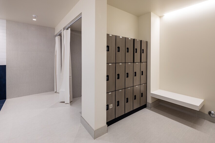 More Photos Of 6400 E McDowell Rd, Scottsdale Office For Lease