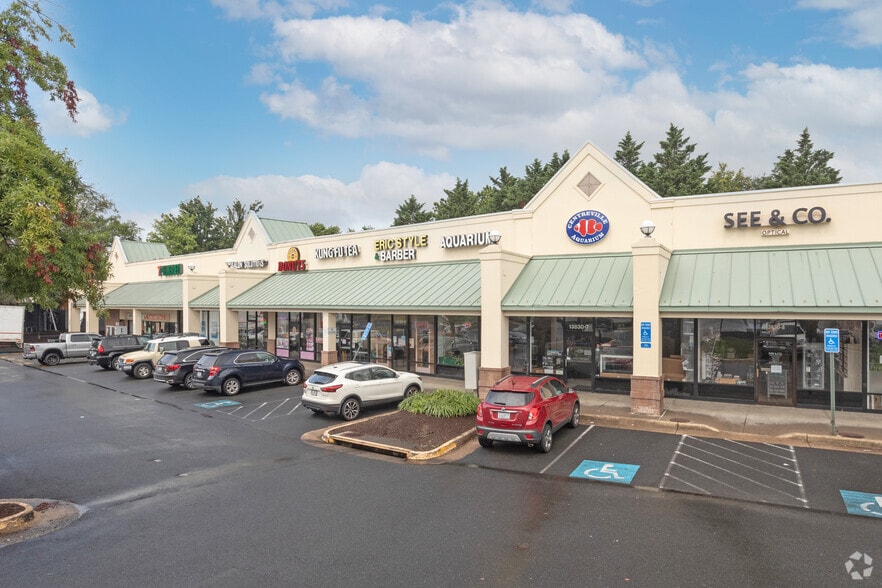 More Photos Of 13830-13834 Lee Hwy, Centreville General Retail For Lease