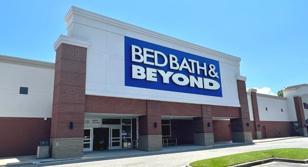 Primary Photo Of 946 Orleans Rd, Charleston Unknown For Lease