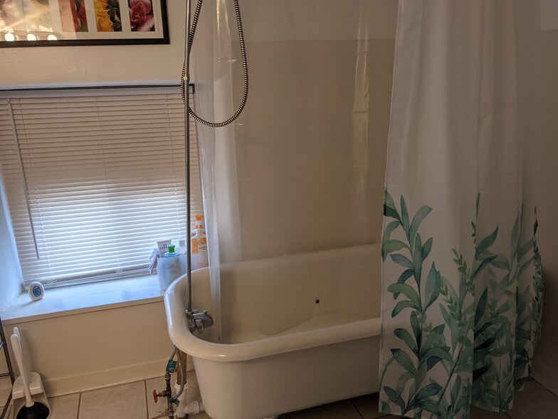 More Photos Of 7101 Ridge Ave, Philadelphia Apartments For Sale