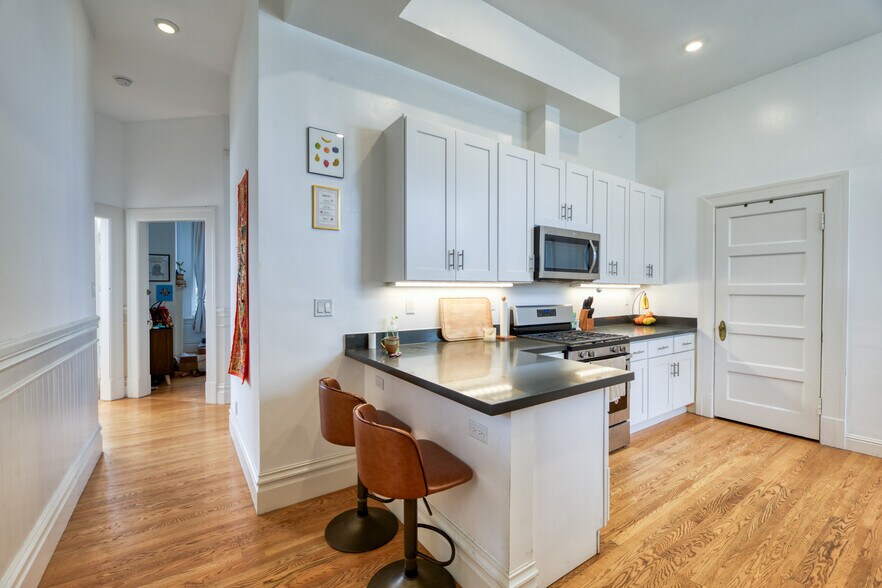 More Photos Of 190-198 Hermann St, San Francisco Apartments For Sale