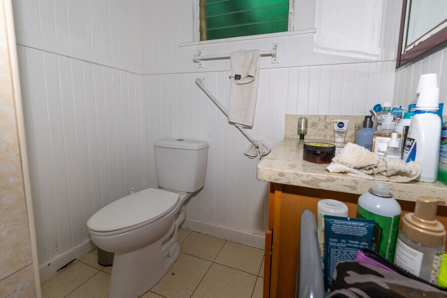 More Photos Of 1517 Miller St, Honolulu Apartments For Sale