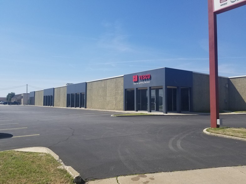 More Photos Of 4304-4328 S Mingo Rd, Tulsa Flex For Lease