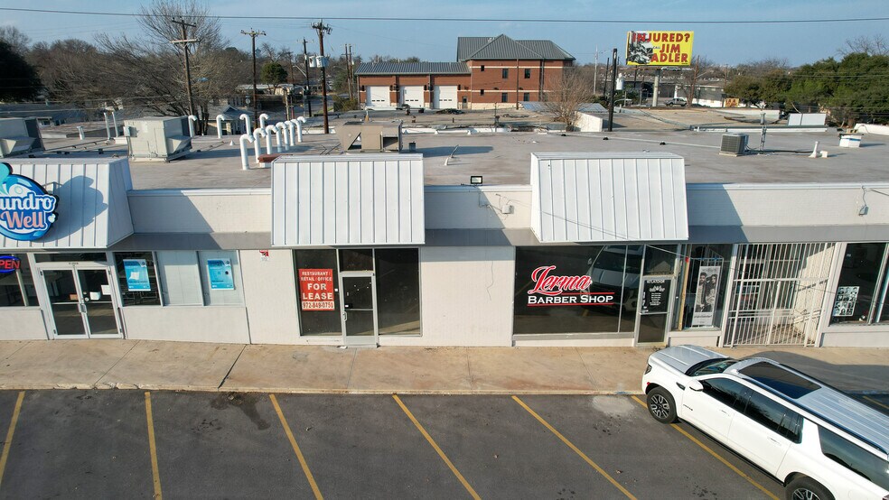 More Photos Of 107-109 Latch Dr, San Antonio Storefront Retail Office For Lease